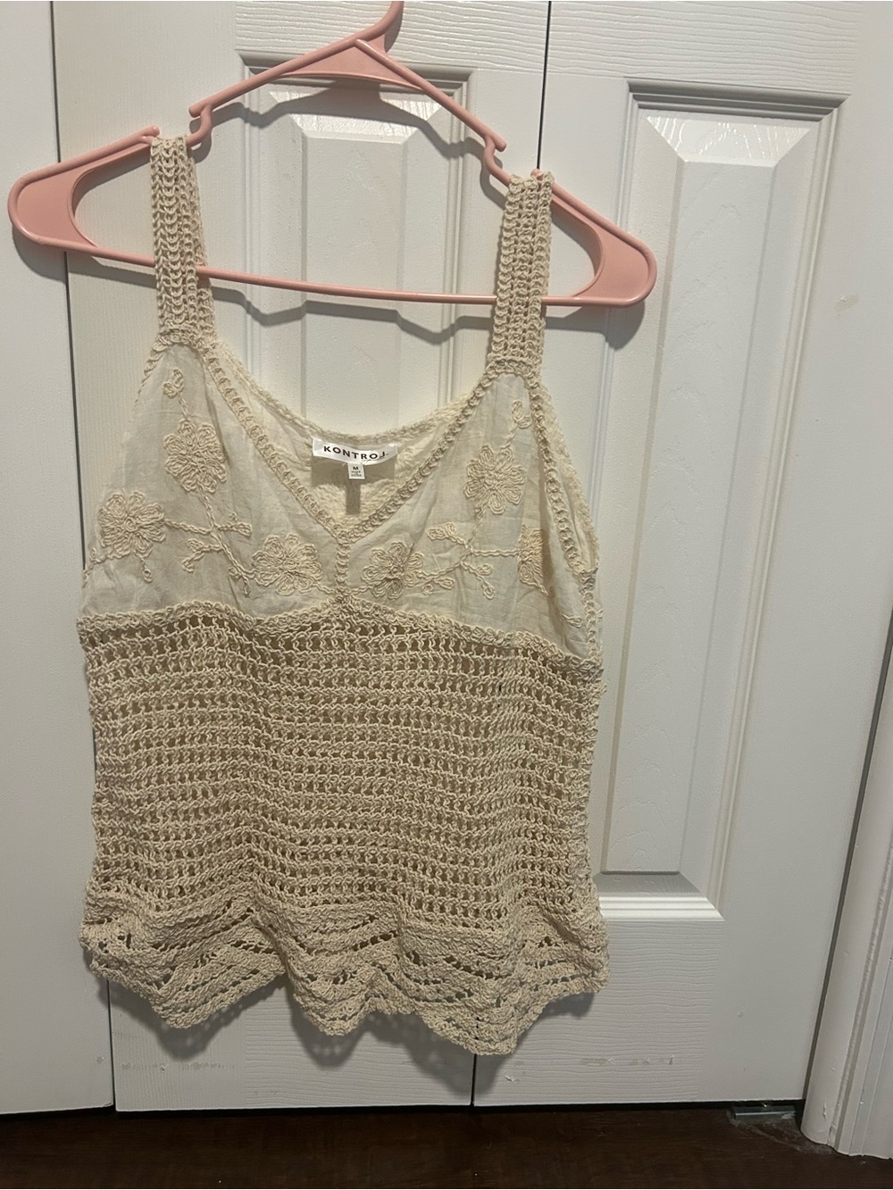 Kontrol Cream Crochet & Embroidered Camisole Tank